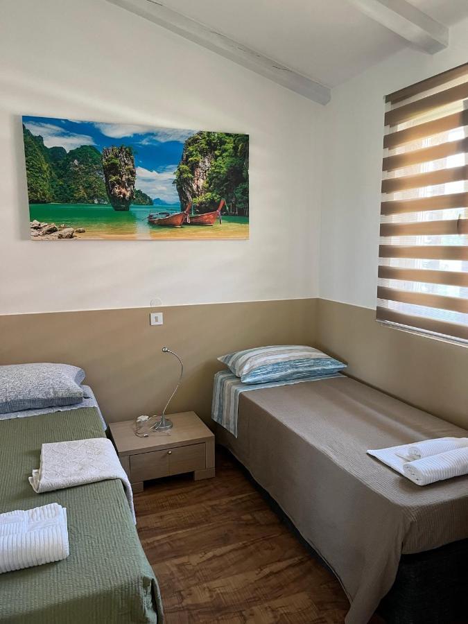 Holiday Home Rosa Gedići Eksteriør bilde